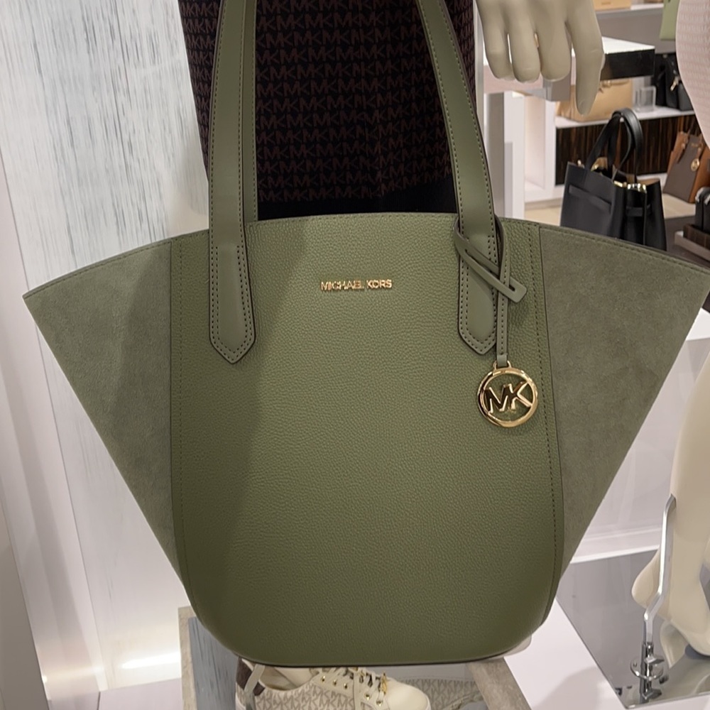 Michael Kors Portia Large Tote Leather - Picture 14 of 16